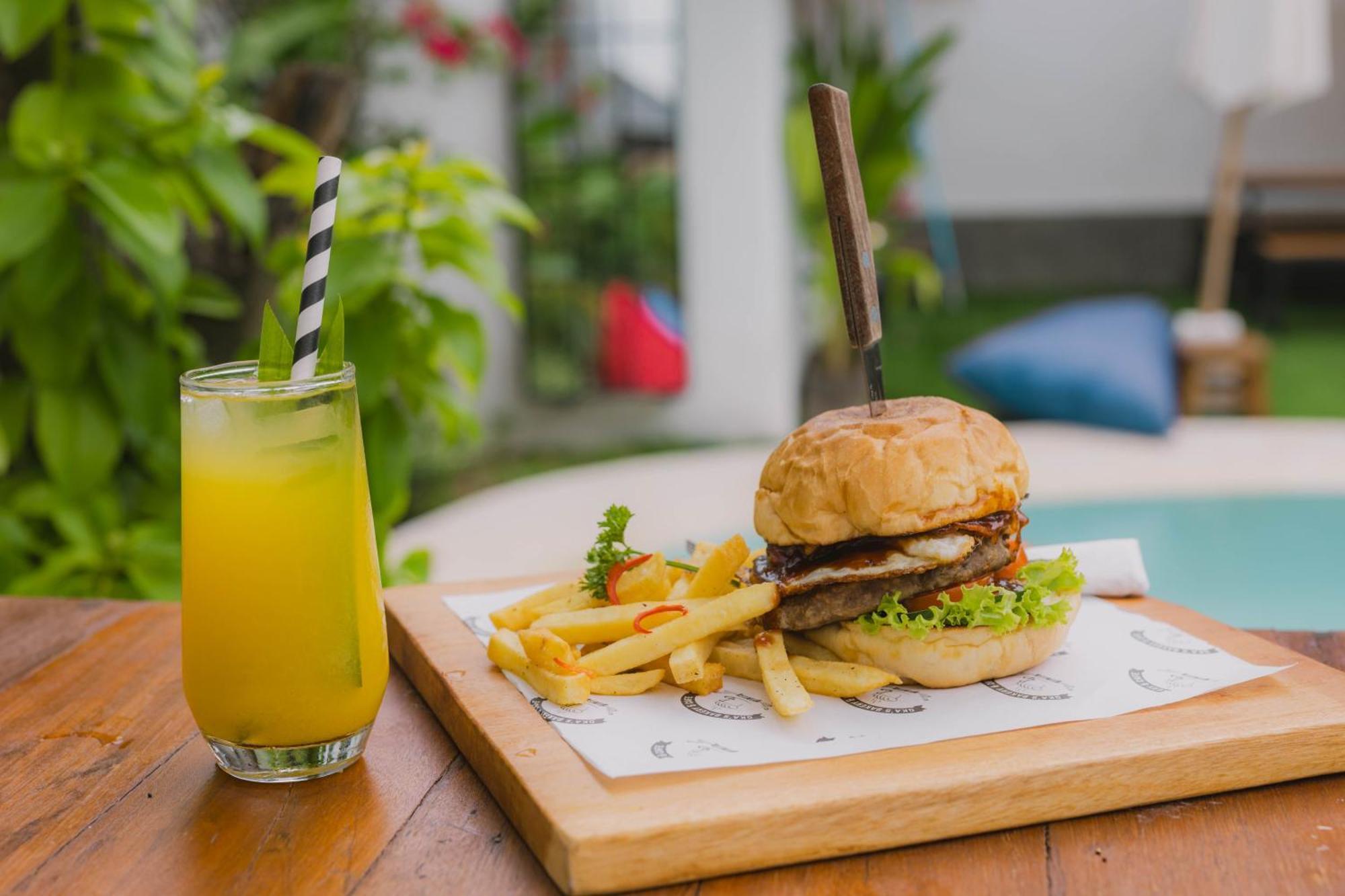 What The Duck Backpackers Canggu Esterno foto