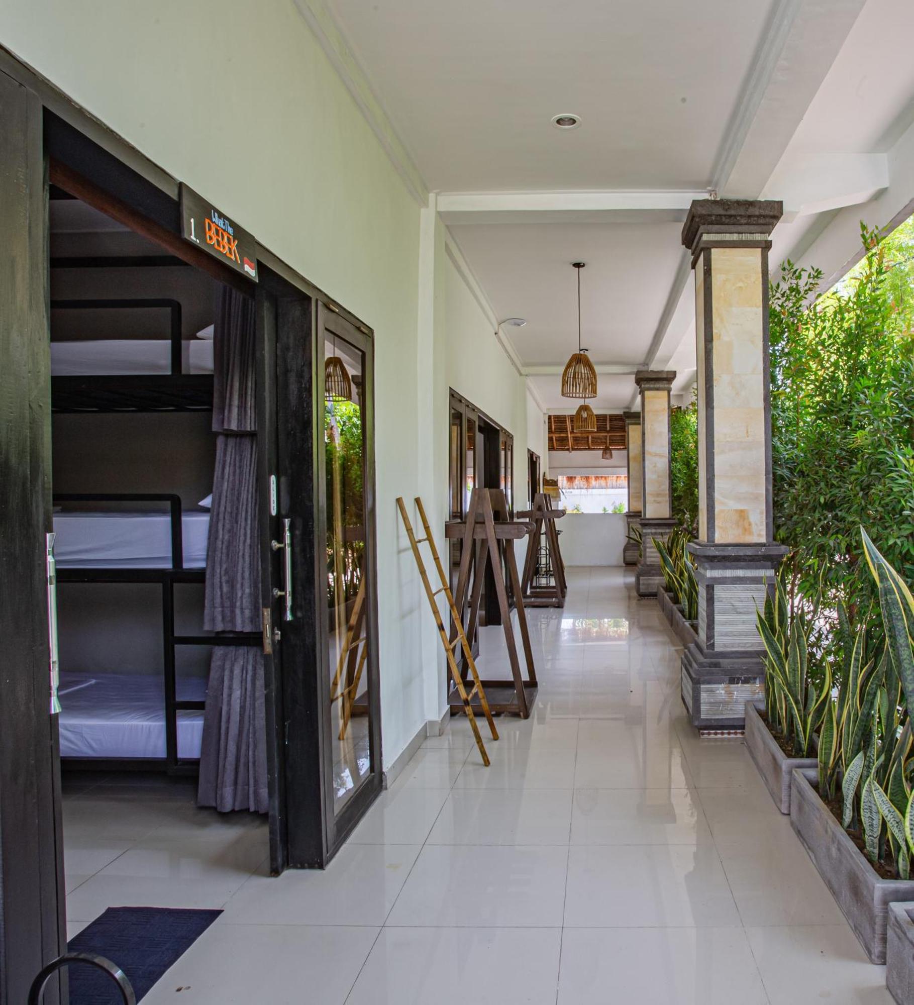 What The Duck Backpackers Canggu Esterno foto