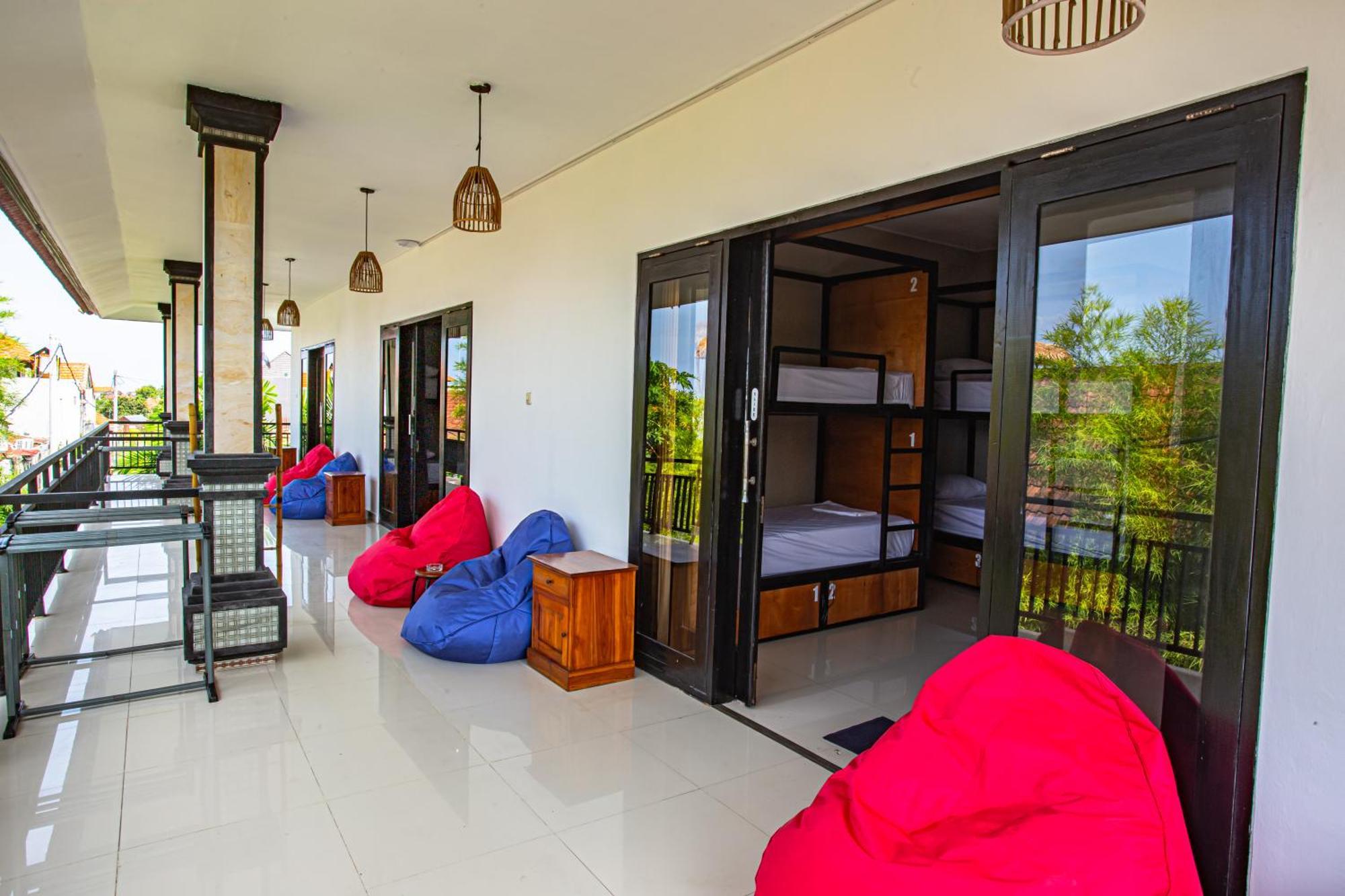 What The Duck Backpackers Canggu Esterno foto