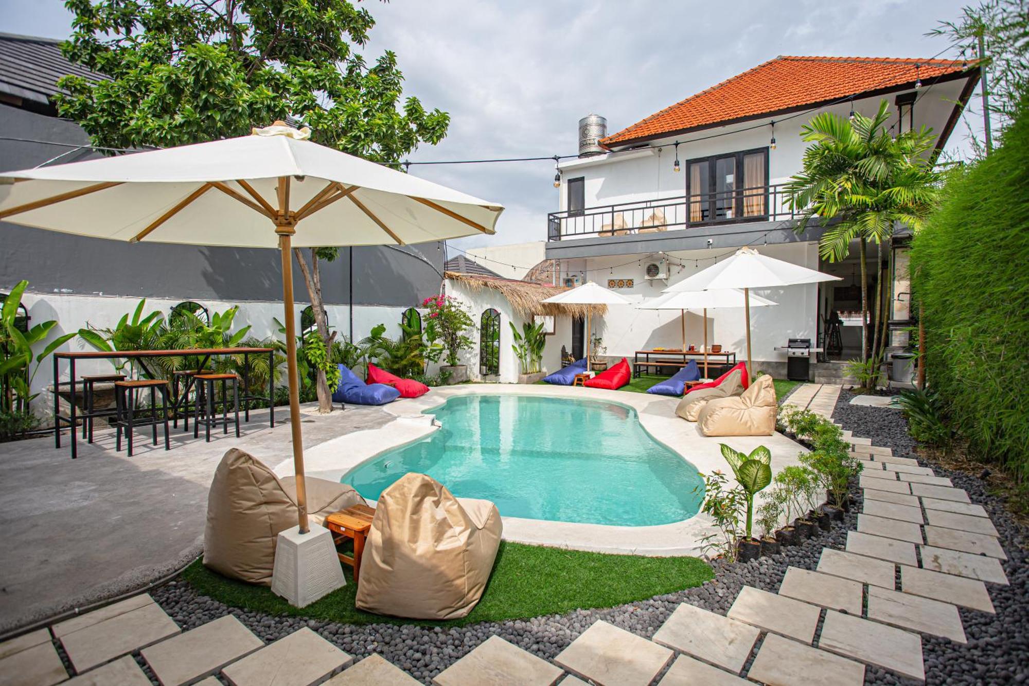 What The Duck Backpackers Canggu Esterno foto